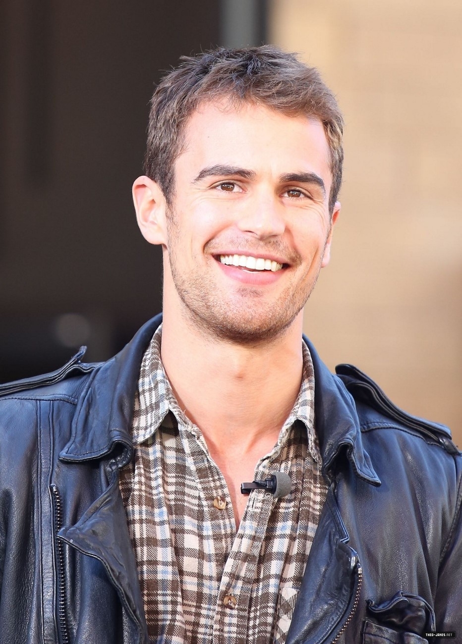 theojamesweb074.jpg