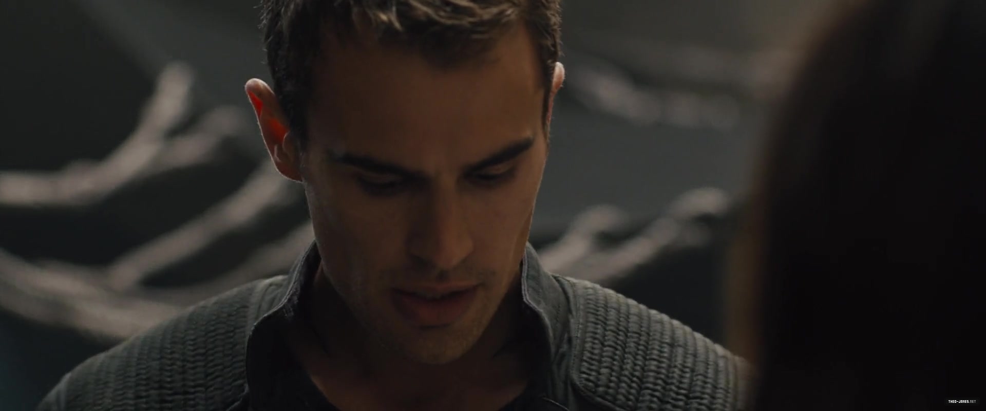 theojamesweb0242.jpg