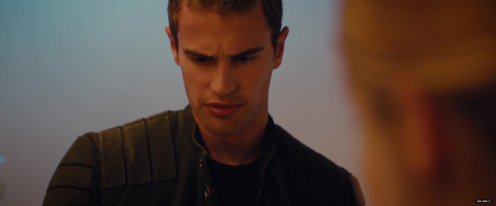 theojamesweb0345.jpg