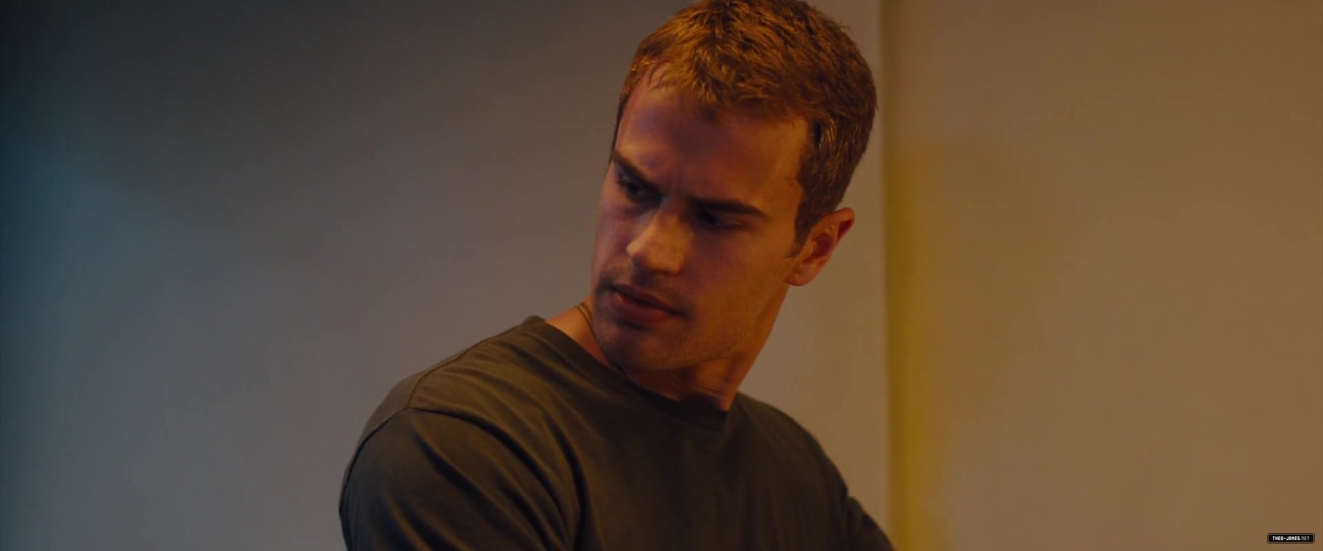 theojamesweb0346.jpg