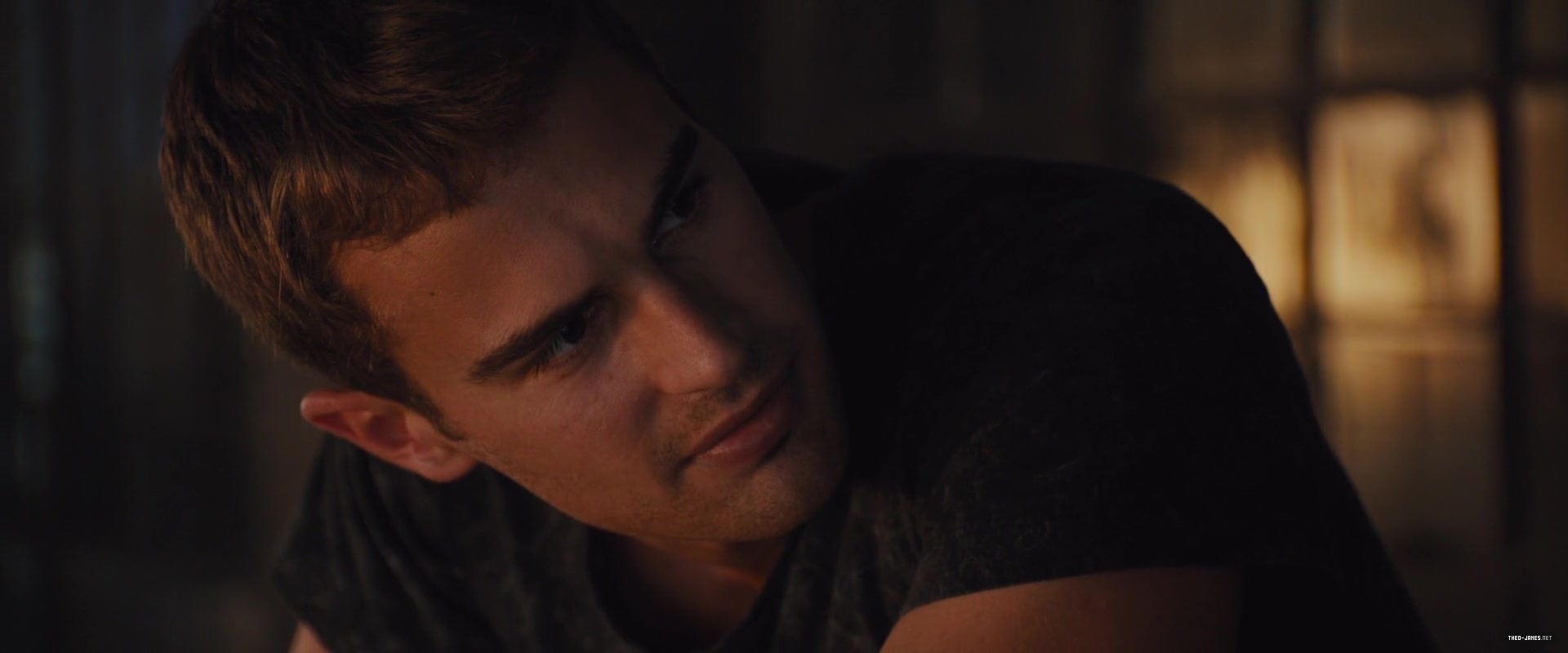 theojamesweb0450.jpg