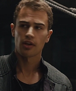 theojamesweb0238.jpg