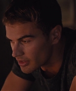 theojamesweb0447.jpg