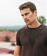 theojamesweb0958.jpg