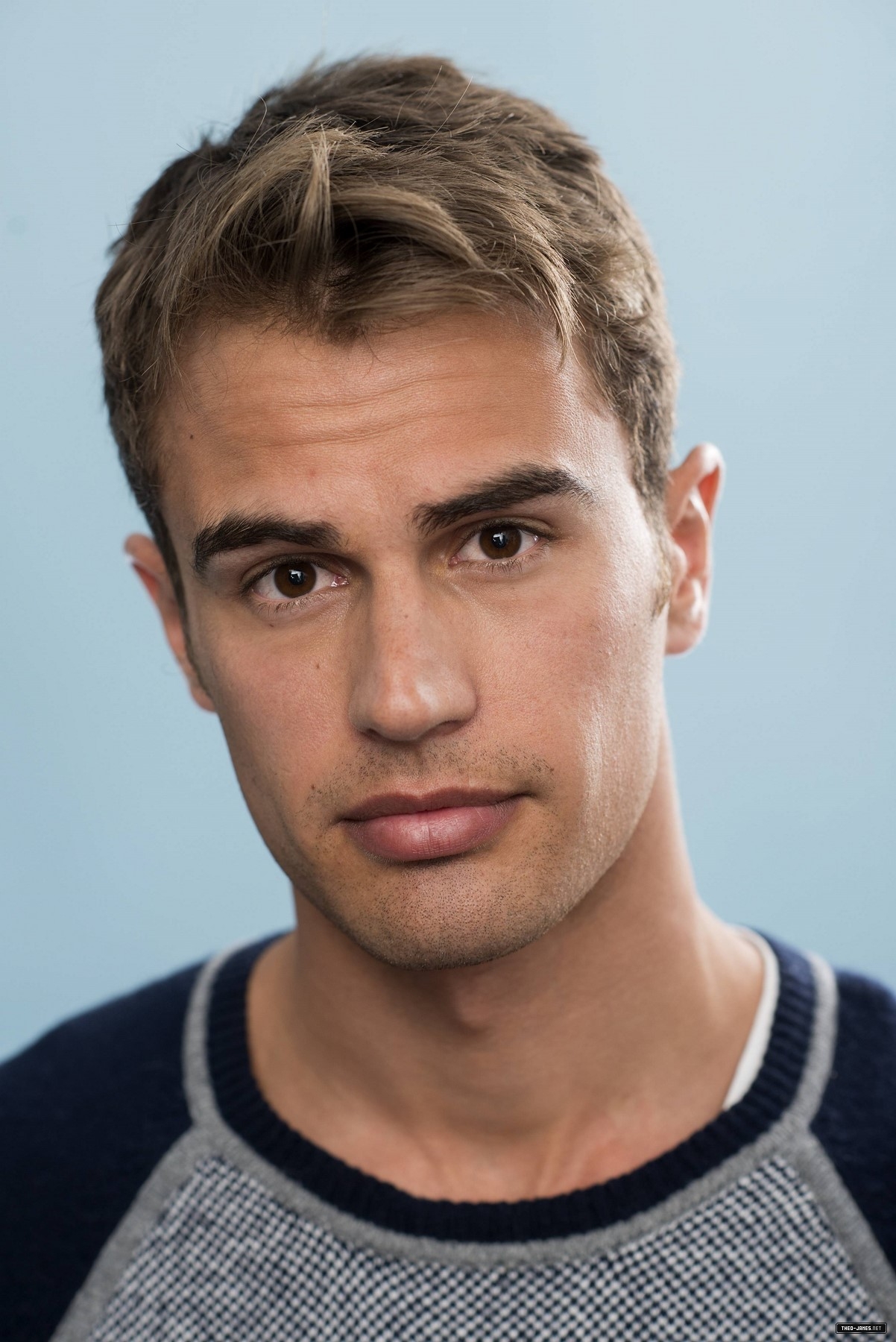 theojamesweb061.jpg