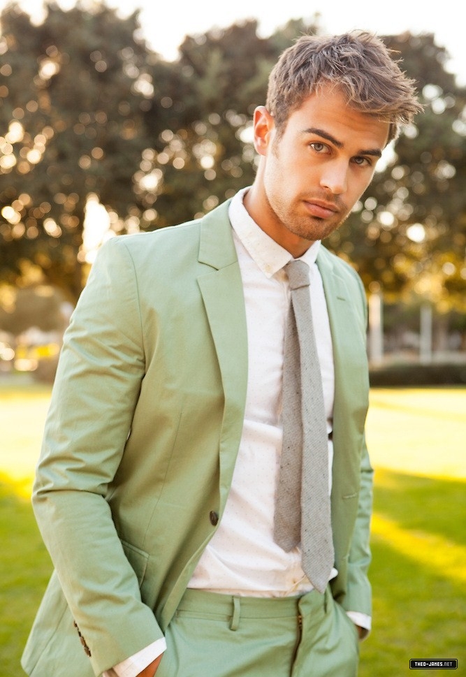 theojamesweb099.jpg