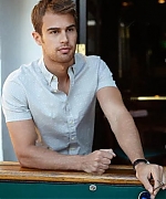 theojamesweb093.jpg