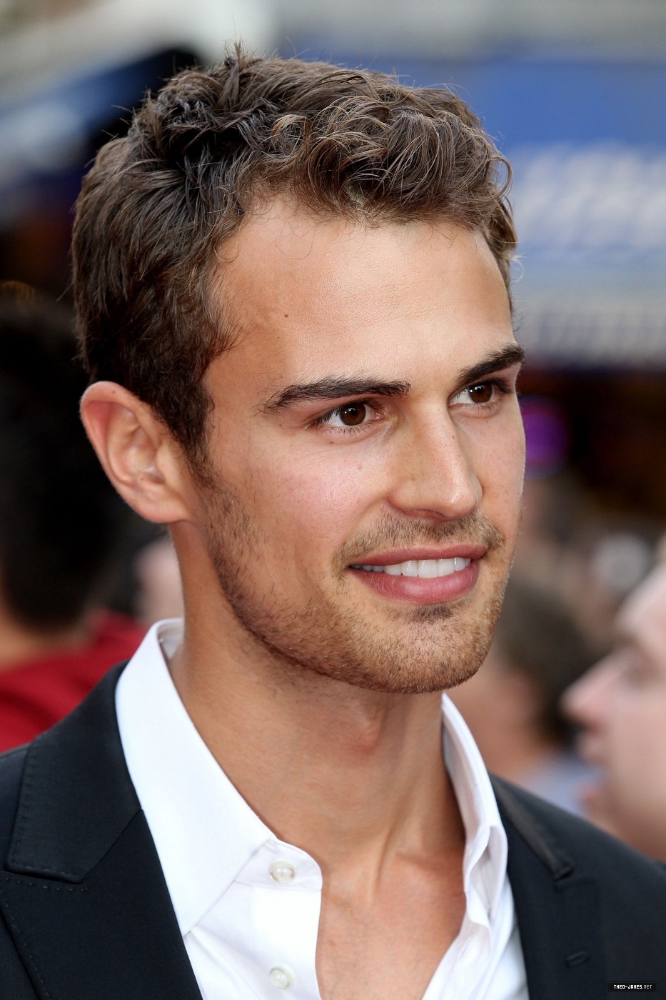 theojamesweb0013.jpg