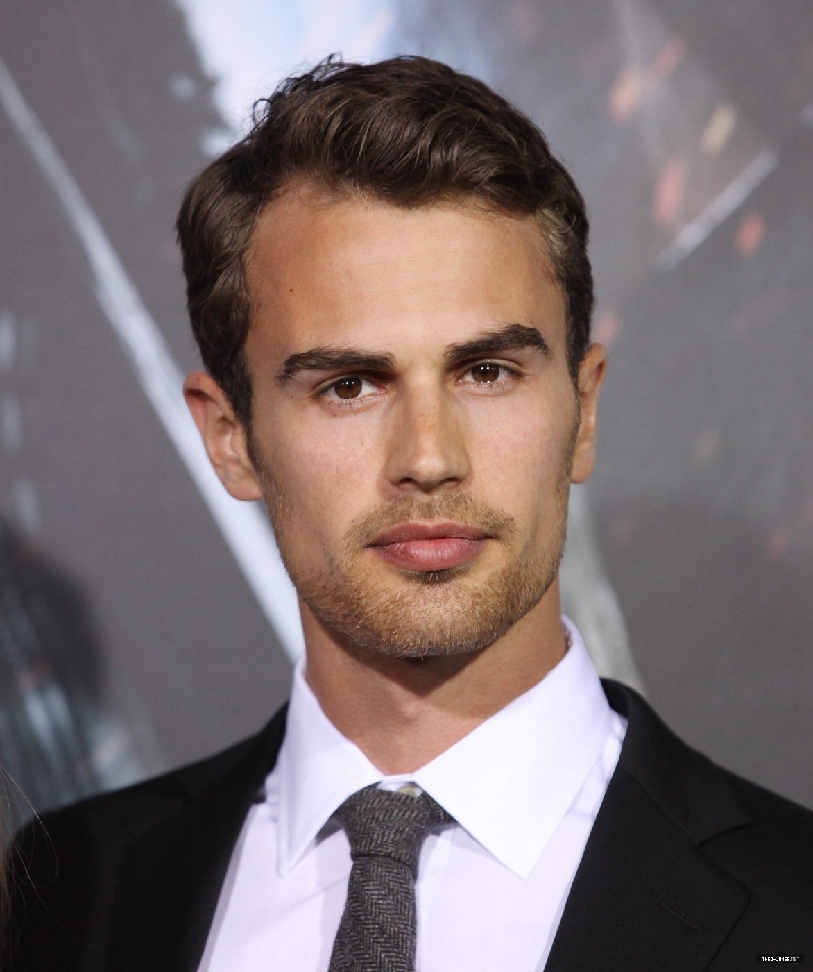 theojamesweb0030.jpg