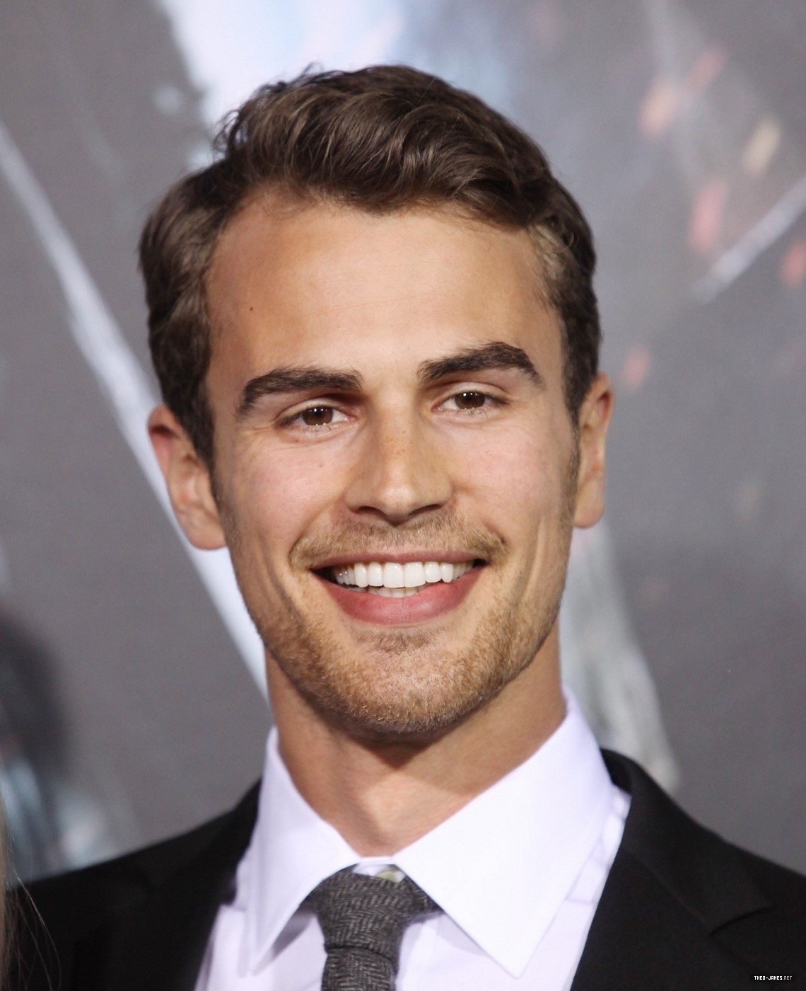 theojamesweb0032.jpg