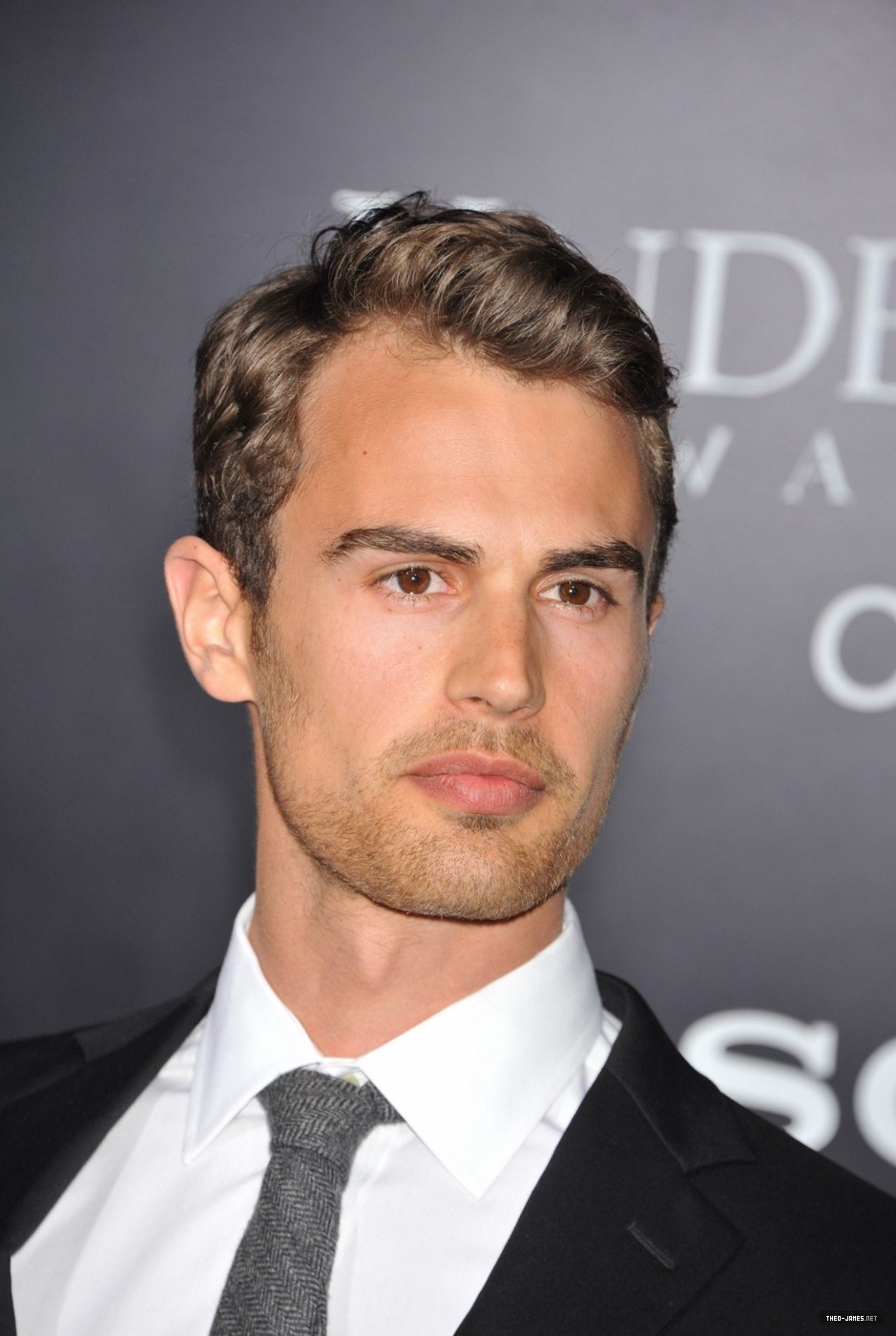 theojamesweb0040.jpg