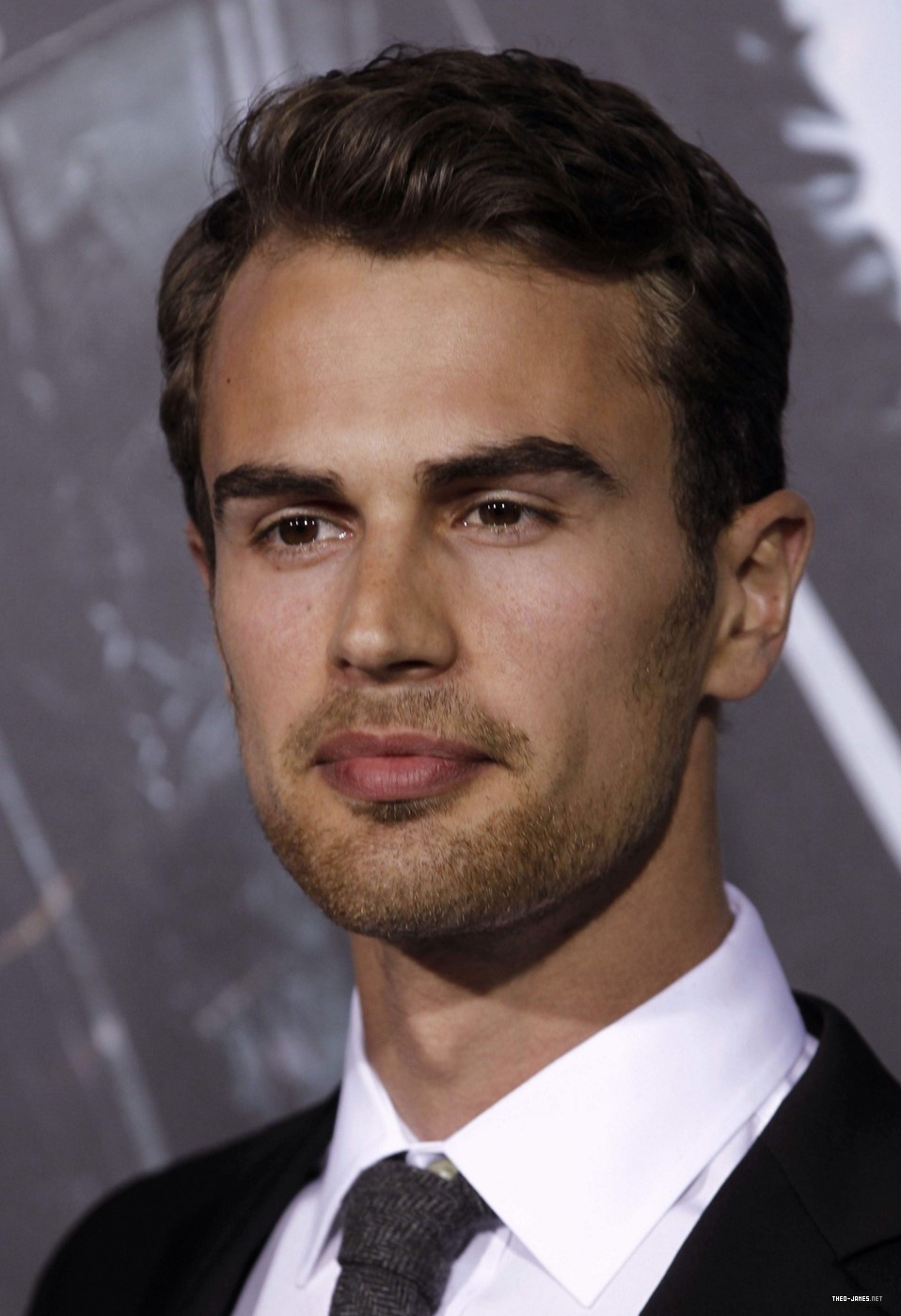 theojamesweb0047.jpg