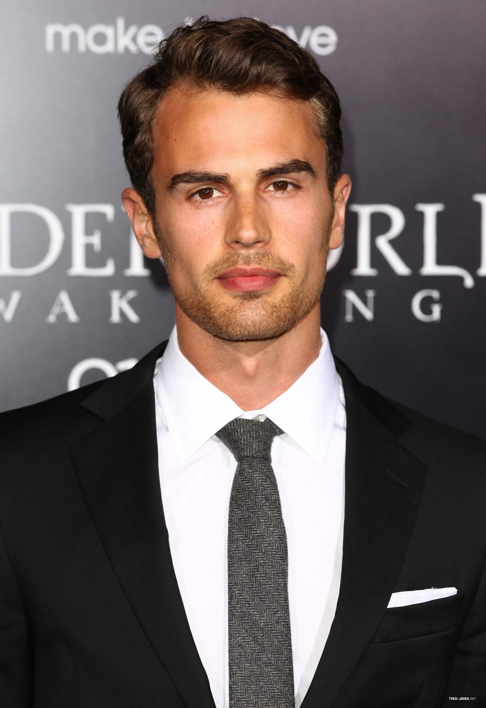 theojamesweb0063.jpg