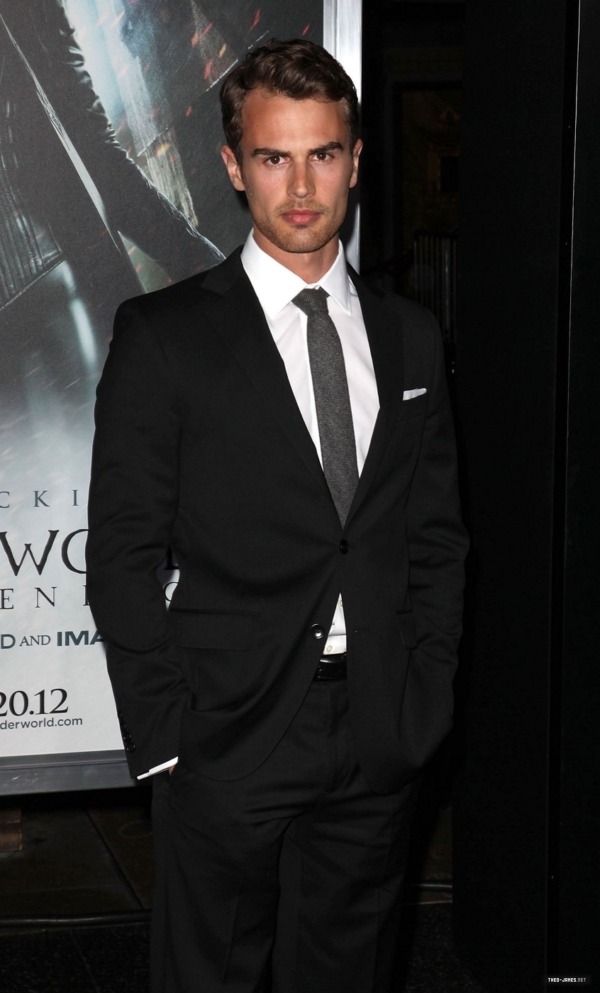 theojamesweb0073.jpg