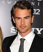 theojamesweb0057.jpg