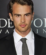 theojamesweb0060.jpg