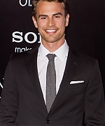 theojamesweb0064.jpg