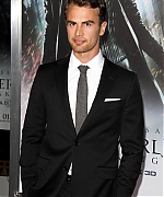 theojamesweb0072.jpg