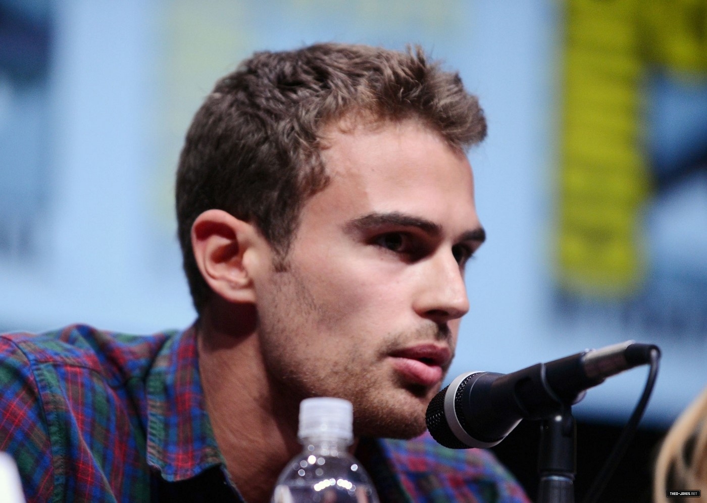 theojamesweb0206.jpg