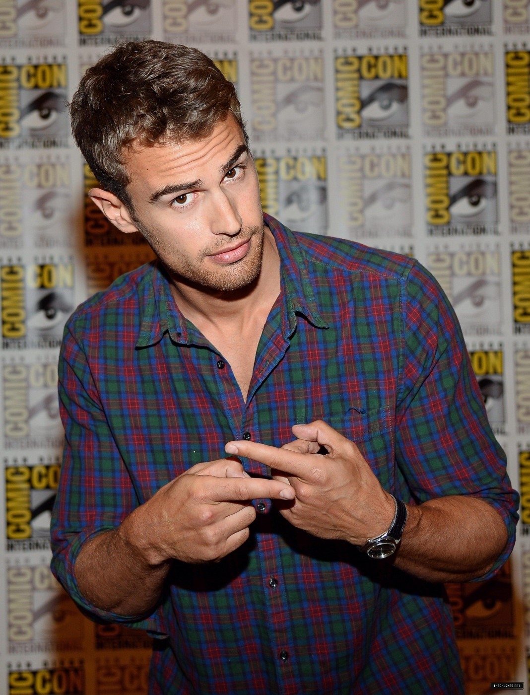 theojamesweb0257.jpg