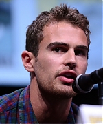 theojamesweb0231.jpg