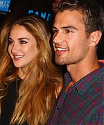 theojamesweb0279.jpg