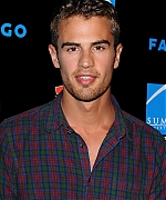 theojamesweb0305.jpg