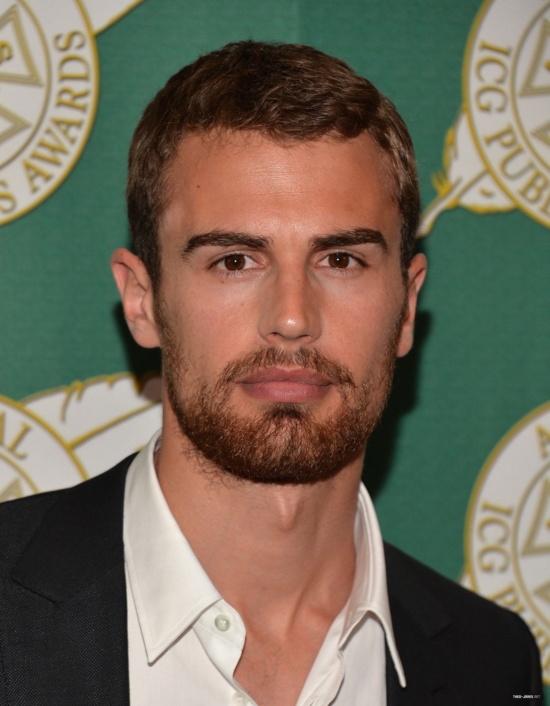 theojamesweb0350.jpg