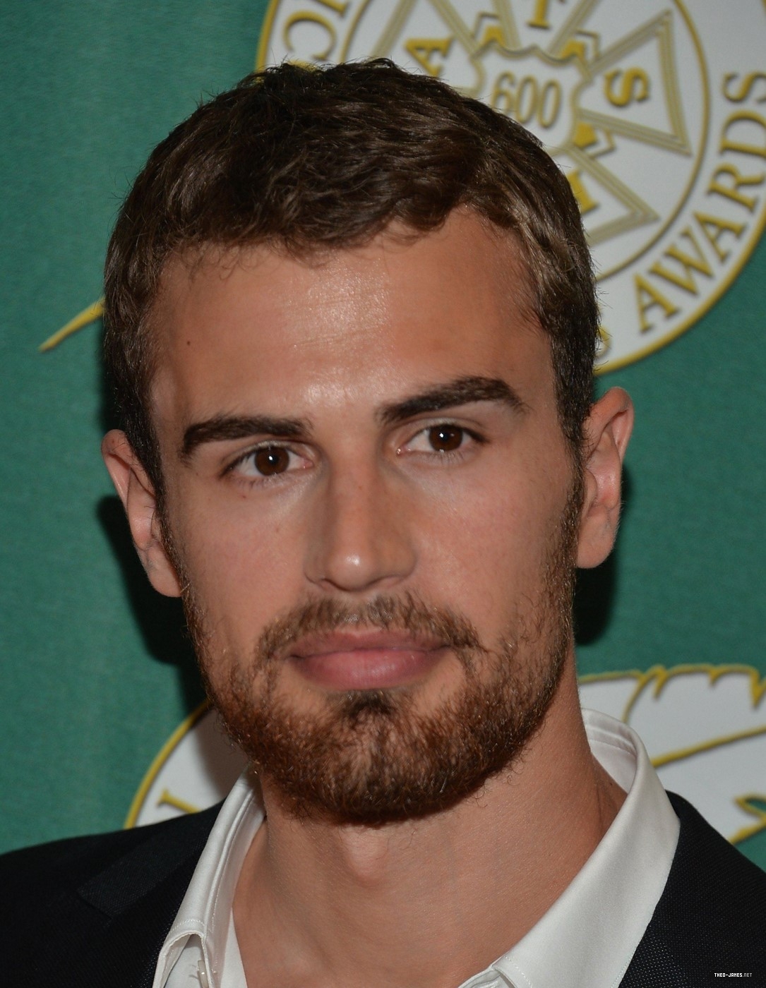 theojamesweb0386.jpg