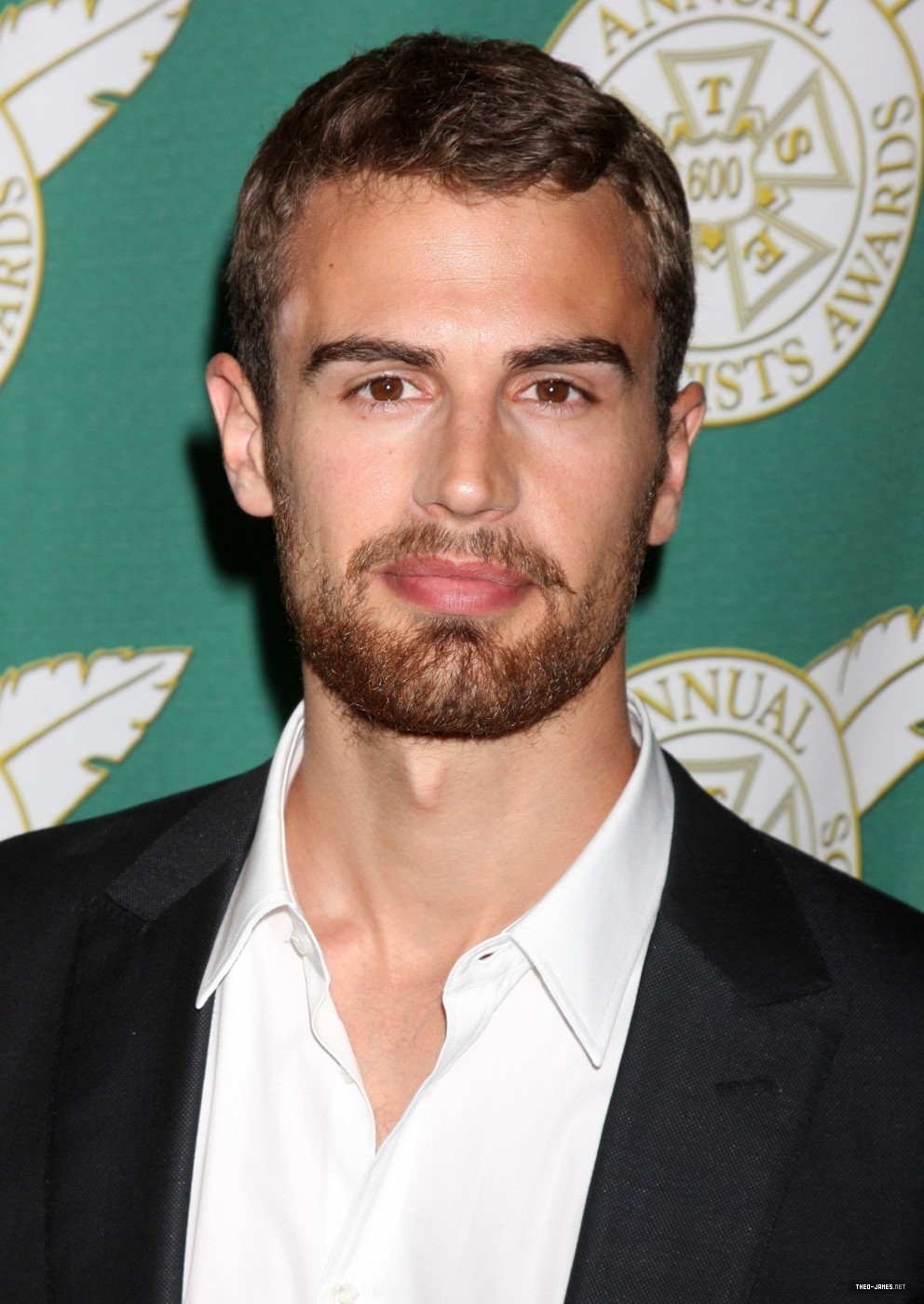 theojamesweb0400.jpg