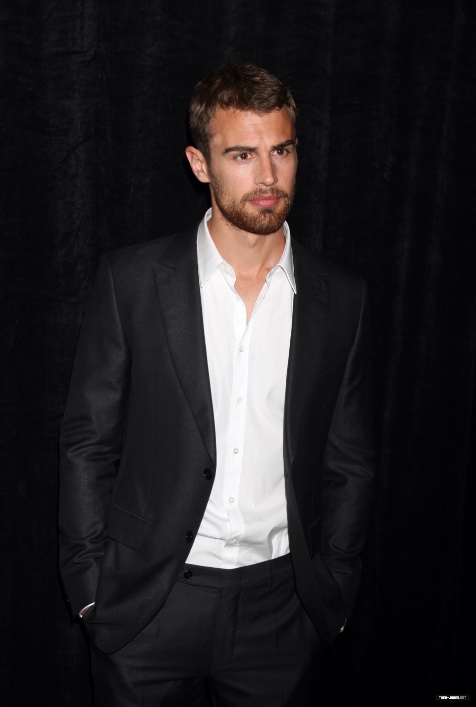 theojamesweb0472.jpg