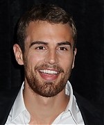 theojamesweb0436.jpg