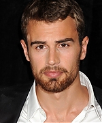 theojamesweb0442.jpg