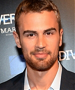 theojamesweb0451.jpg