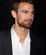 theojamesweb0452.jpg