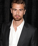 theojamesweb0460.jpg