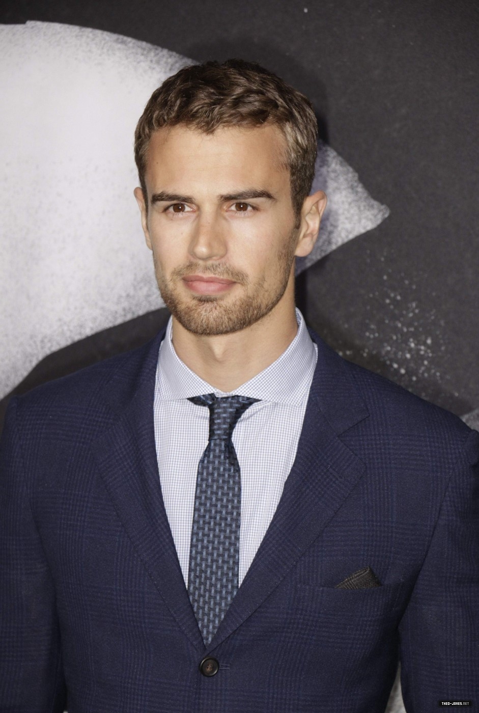 theojamesweb0726.jpg