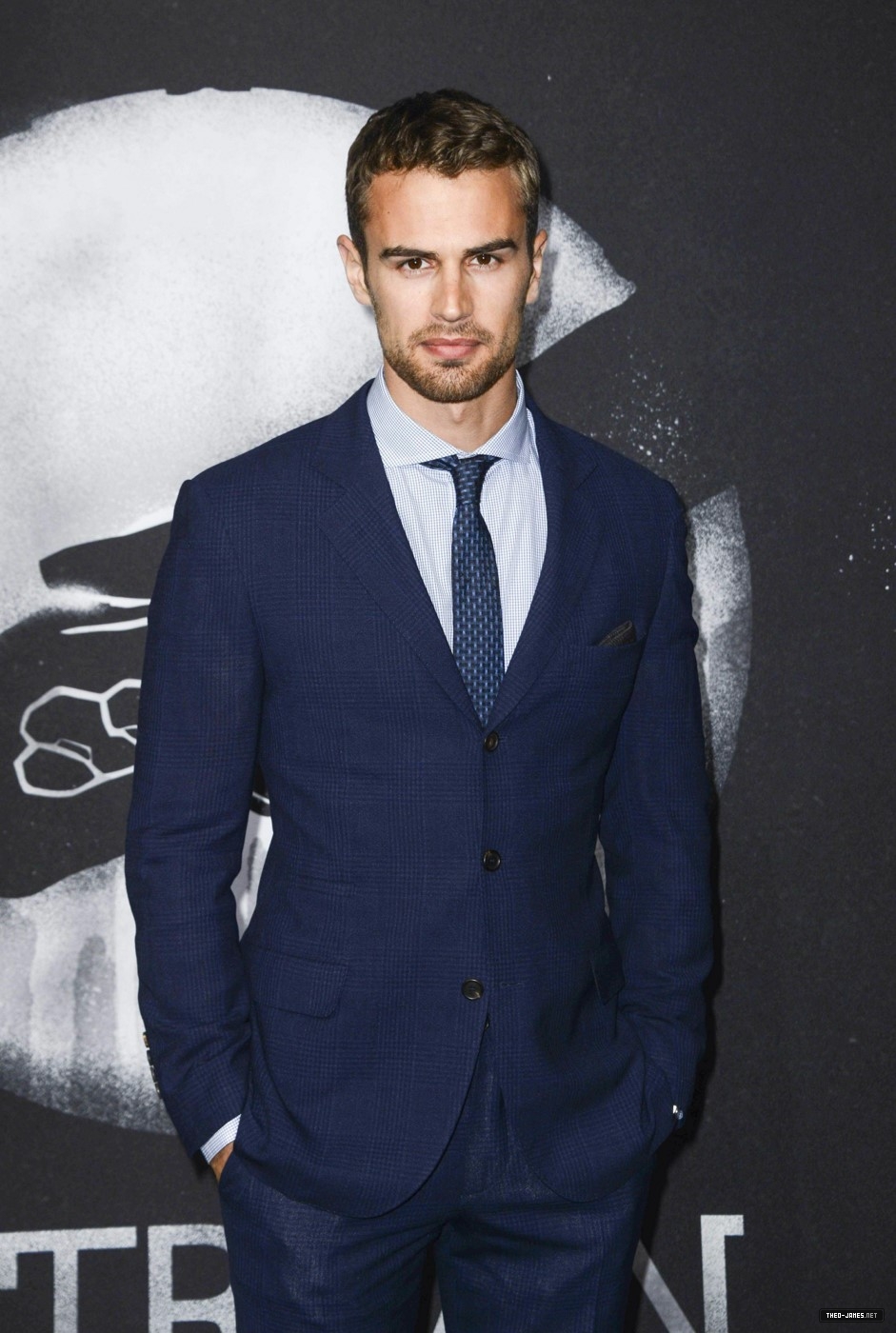 theojamesweb0787.jpg