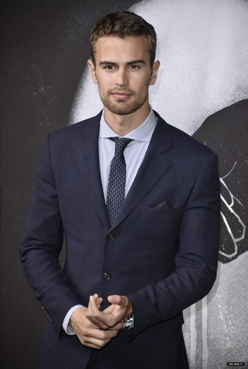 theojamesweb0791.jpg