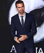 theojamesweb0528.jpg