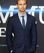 theojamesweb0720.jpg