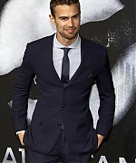 theojamesweb0735.jpg