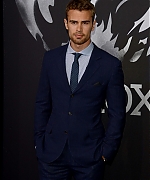 theojamesweb0745.jpg