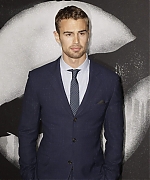 theojamesweb0758.jpg