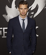 theojamesweb0761.jpg