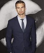 theojamesweb0762.jpg