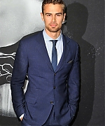 theojamesweb0783.jpg