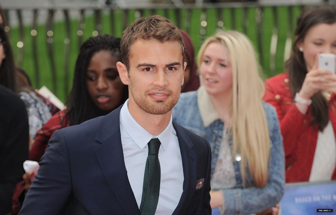 theojamesweb0865.jpg