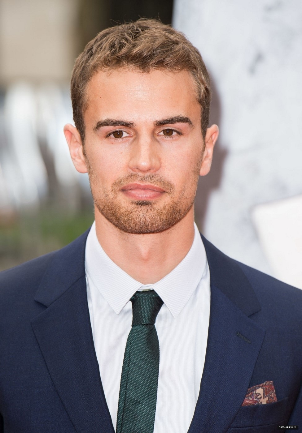 theojamesweb0882.jpg