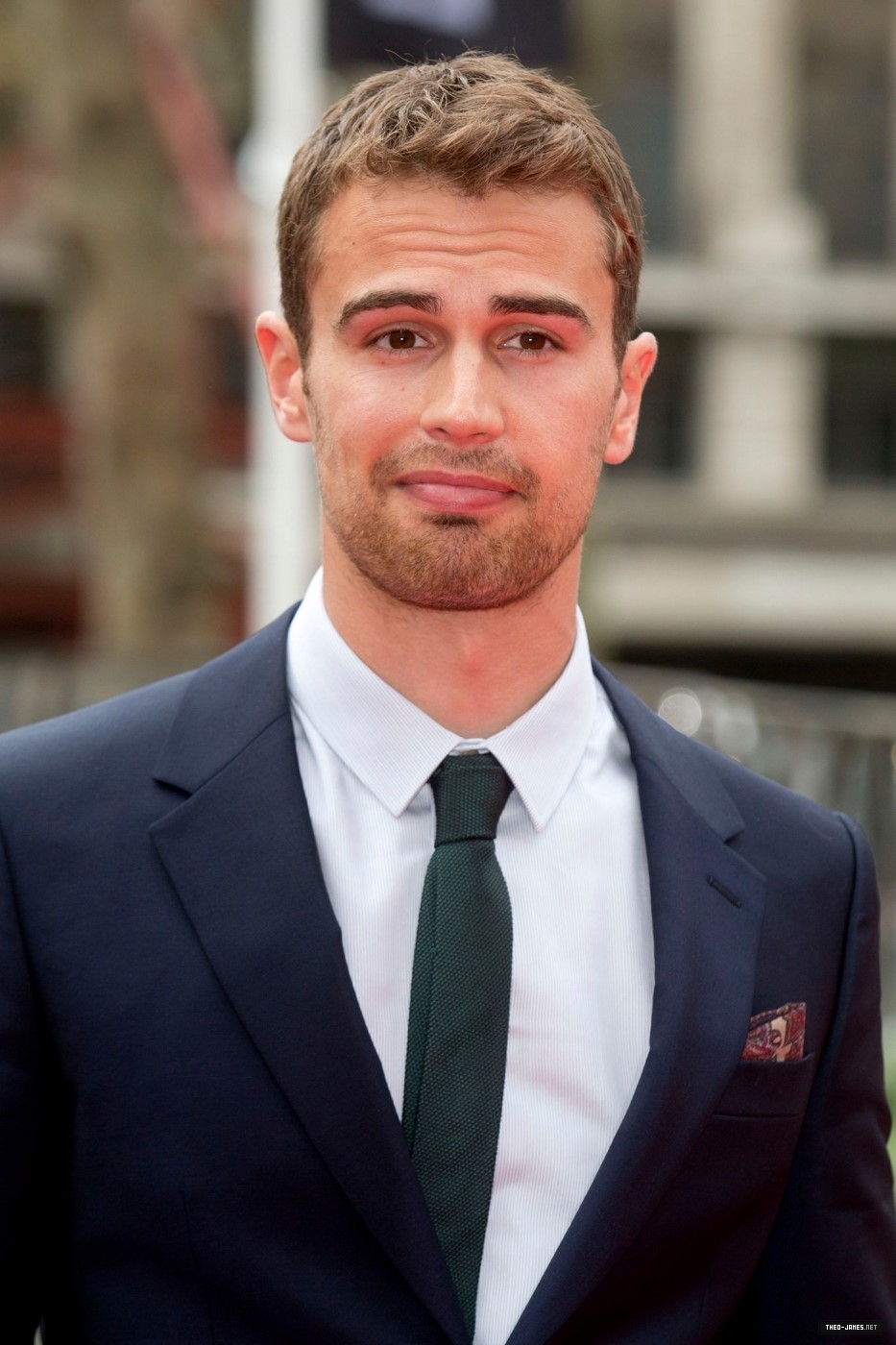 theojamesweb0892.jpg